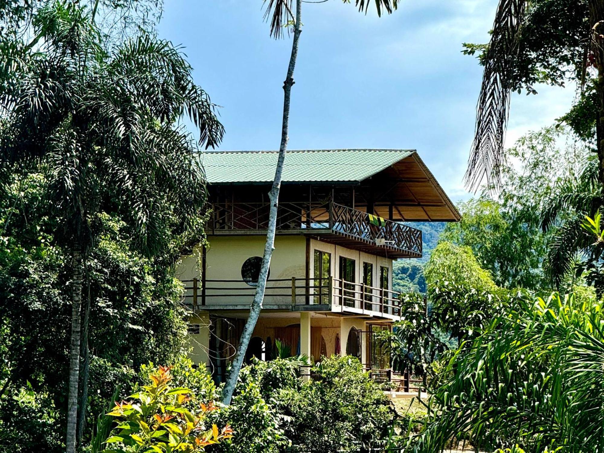 Wisdom Forest Lodge Tena Exteriör bild